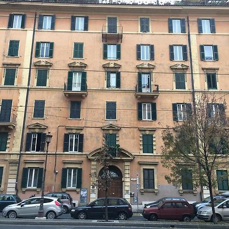 Colosseo Holiday House ローマ エクステリア 写真