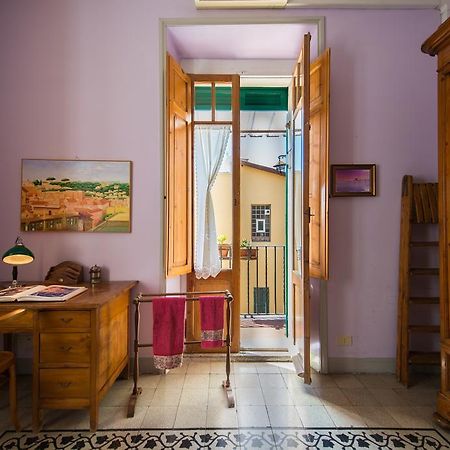 Colosseo Holiday House ローマ エクステリア 写真