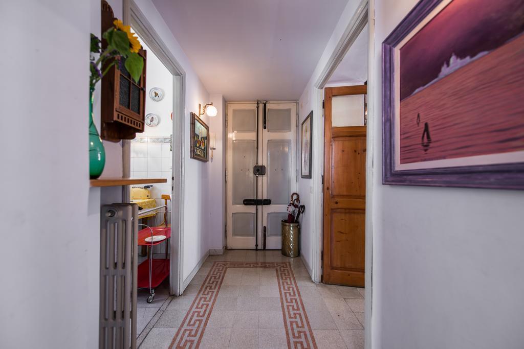 Colosseo Holiday House ローマ エクステリア 写真
